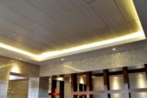 Trang trí trần sảnh khách sạn dùng nẹp trang trí chỉ